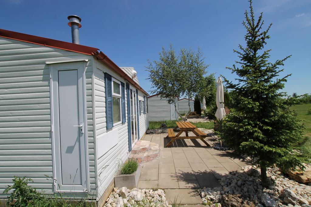 Azur Camping Schwaebische Alb Зонненбюль Экстерьер фото